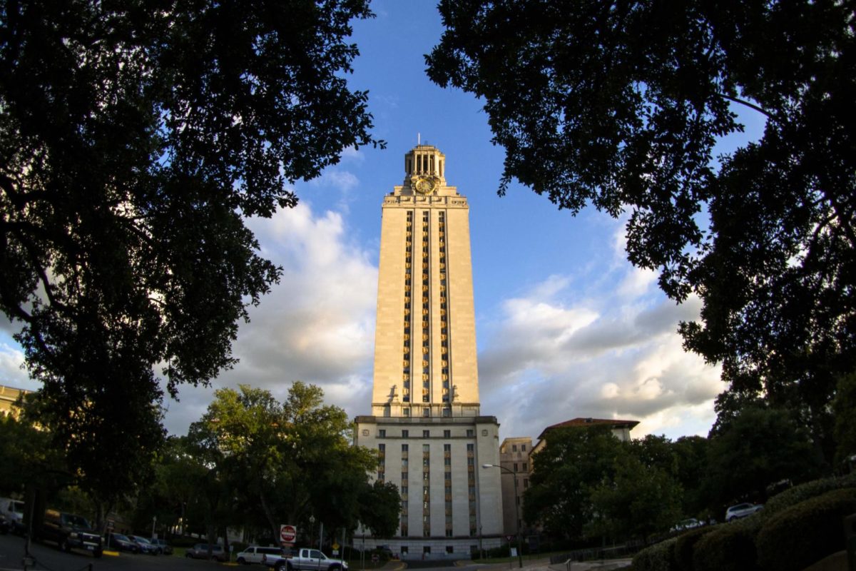 Sen. Zaffirini earns awards from Press Women of Texas, including 1st place for her speech about Hispanic police officer Ramiro Martínez, who helped stop UT Tower killer, reports Omar Ochoa