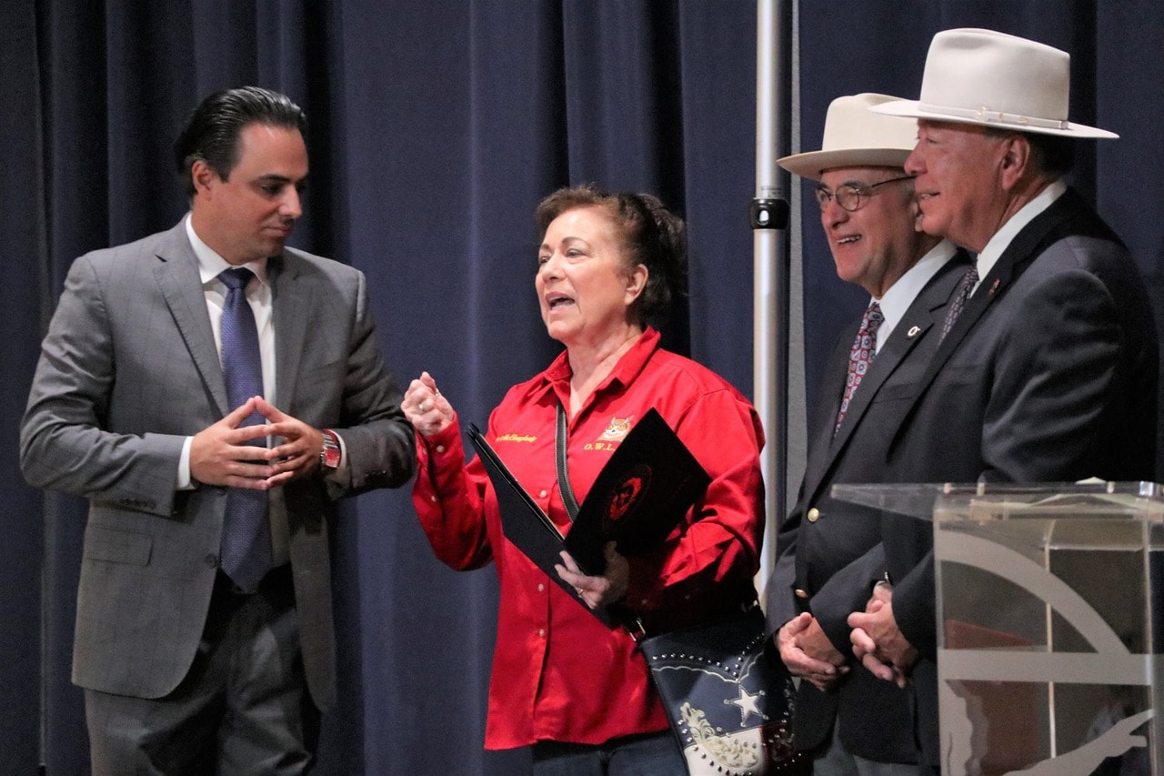 Rep. Canales’ plan would guarantee Texans could use landline or cell phones to easily access, and participate in, governmental body public meetings that take place using virtual video technology